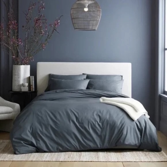 Quince Classic Organic Cotton Percale King Duvet Cover with shams in Nightfall - Picture 6 of 6